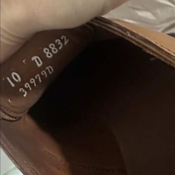 Allen Edmonds Carlyle brown dress shoe. Brand new/never worn. Size 10 - Picture 4 of 4
